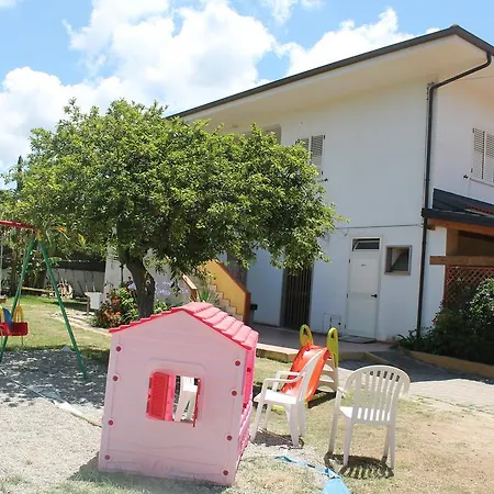 La Notte Apartmanhotel Ricadi